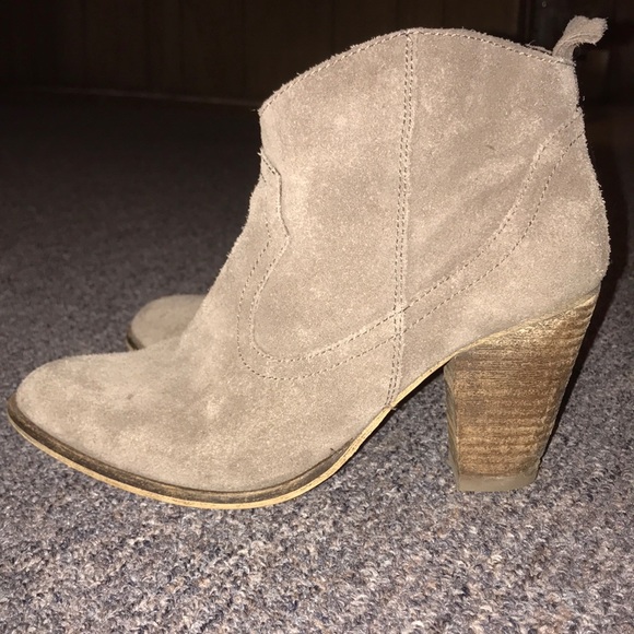 Steve Madden Shoes - Steve Madden Suede Booties